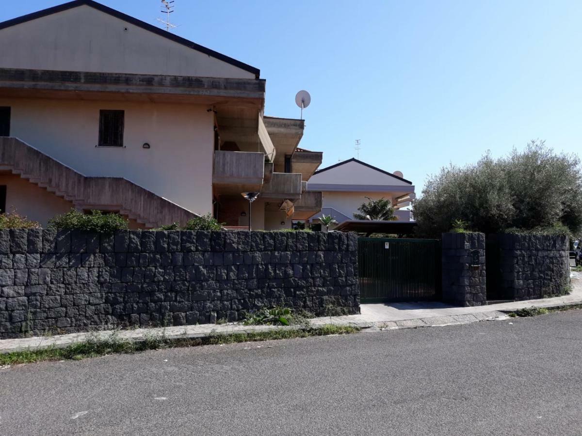 Clementine'S House Villa Acireale Eksteriør billede